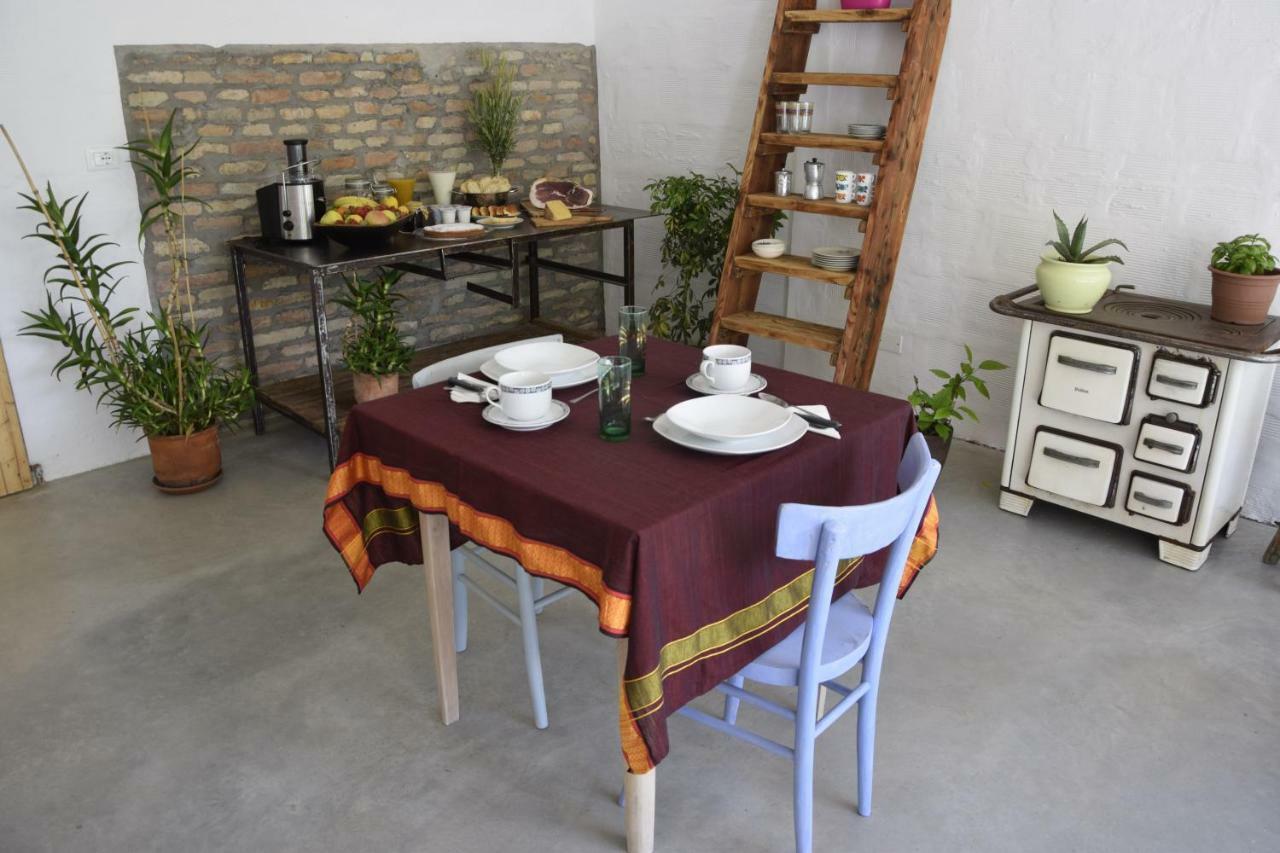 Capannone111 Acomodação com café da manhã Castiglione di Ravenna Exterior foto